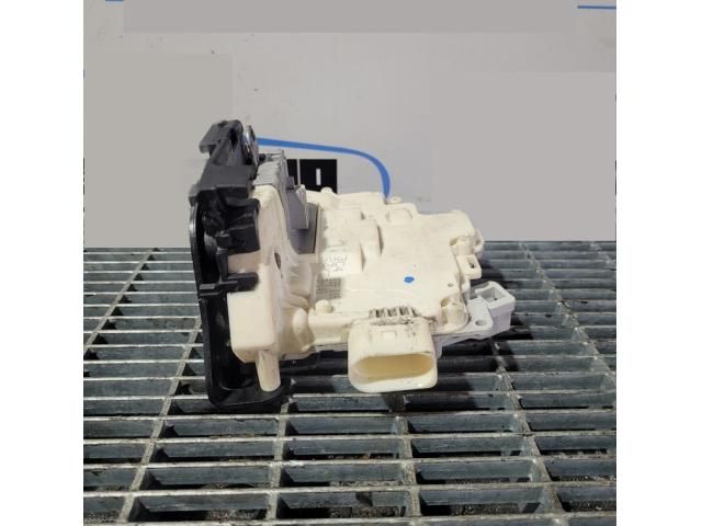 bontott AUDI Q7 Jobb hátsó Ajtózár