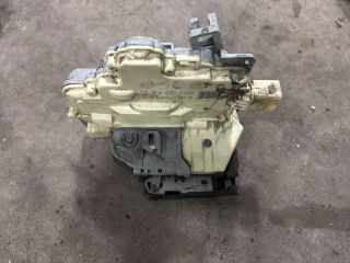 bontott AUDI Q7 Jobb hátsó Ajtózár