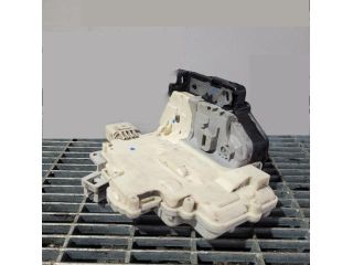 bontott AUDI Q7 Jobb hátsó Ajtózár