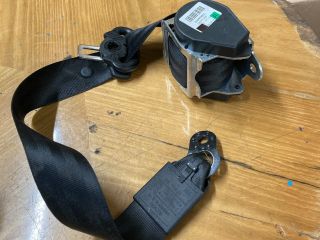 bontott AUDI Q7 Jobb hátsó Biztonsági Öv