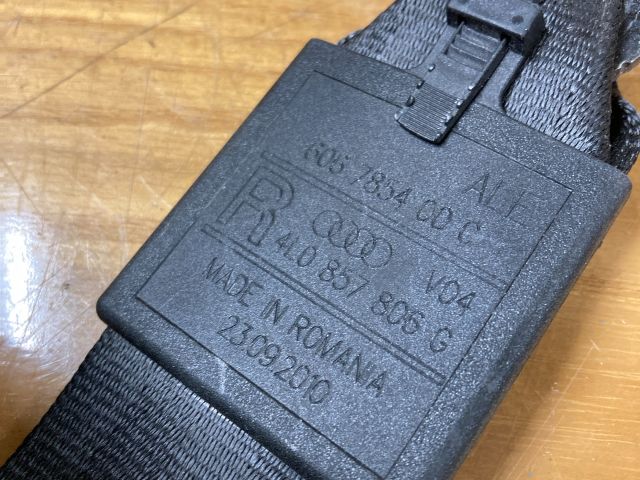 bontott AUDI Q7 Jobb hátsó Biztonsági Öv