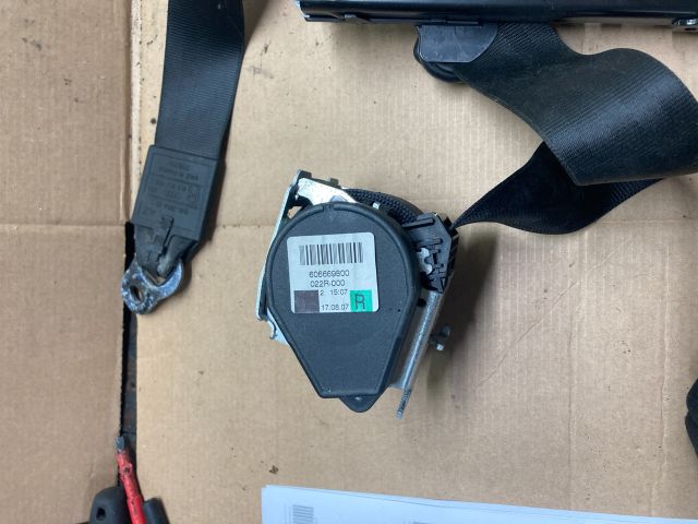 bontott AUDI Q7 Jobb hátsó Biztonsági Öv