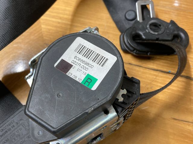 bontott AUDI Q7 Jobb hátsó Biztonsági Öv