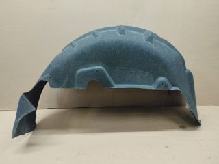 bontott AUDI Q7 Jobb hátsó Dobbetét (Kerékjárati, Műanyag)