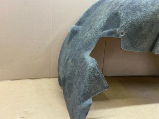 bontott AUDI Q7 Jobb hátsó Dobbetét (Kerékjárati, Műanyag)