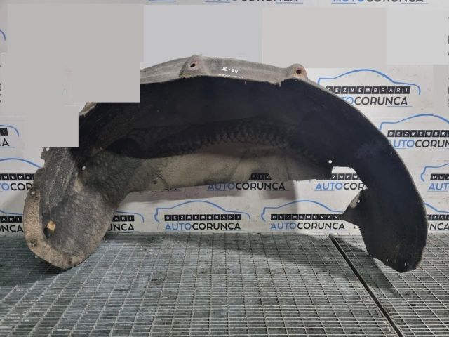 bontott AUDI Q7 Jobb hátsó Dobbetét (Kerékjárati, Műanyag)