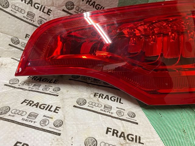 bontott AUDI Q7 Jobb Hátsó Lámpa