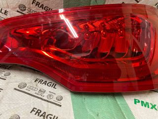 bontott AUDI Q7 Jobb Hátsó Lámpa