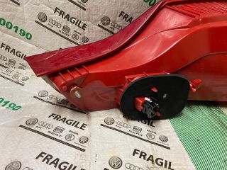 bontott AUDI Q7 Jobb Hátsó Lámpa