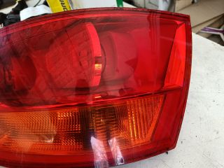 bontott AUDI Q7 Jobb Hátsó Lámpa