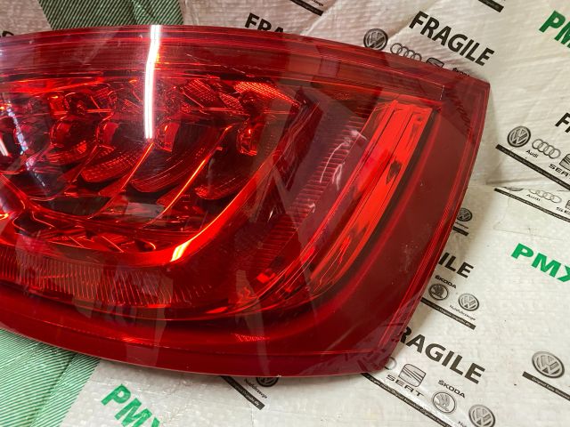 bontott AUDI Q7 Jobb Hátsó Lámpa