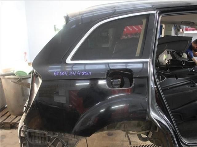 bontott AUDI Q7 Jobb hátsó Sárvédő