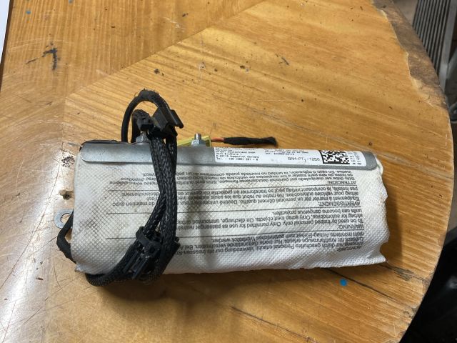 bontott AUDI Q7 Jobb hátsó Ülés Légzsák