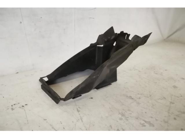 bontott AUDI Q7 Jobb Hűtő Légterelő