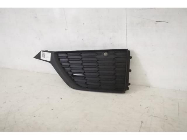 bontott AUDI Q7 Jobb Ködlámpa Rács