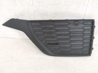 bontott AUDI Q7 Jobb Ködlámpa Rács