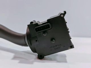 bontott AUDI Q7 Jobb Kormánykapcsoló Ablaktörlő