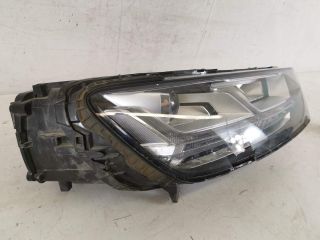bontott AUDI Q7 Jobb Ledes Fényszóró