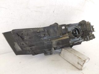 bontott AUDI Q7 Jobb Ledes Fényszóró