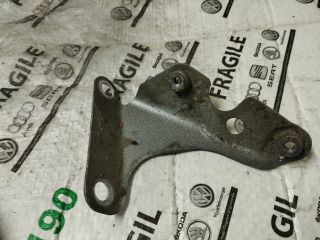 bontott AUDI Q7 Jobb Sárvédő Oldaltartó