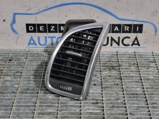 bontott AUDI Q7 Jobb Szellőző