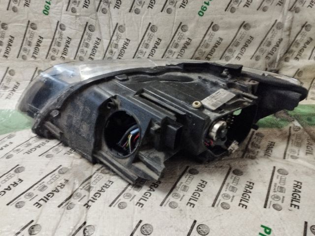 bontott AUDI Q7 Jobb Xenon Fényszóró