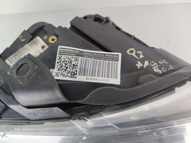 bontott AUDI Q7 Jobb Xenon Fényszóró