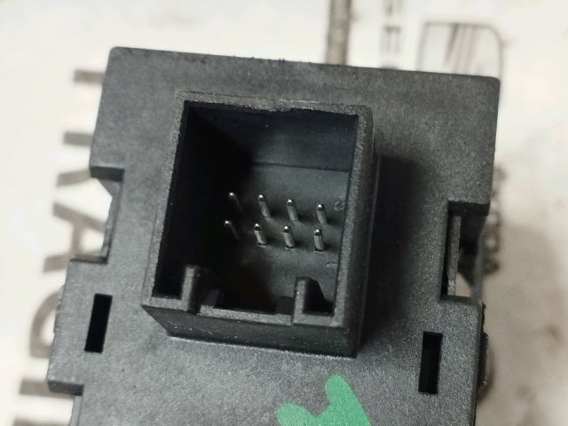 bontott AUDI Q7 Kapcsoló (Magában)