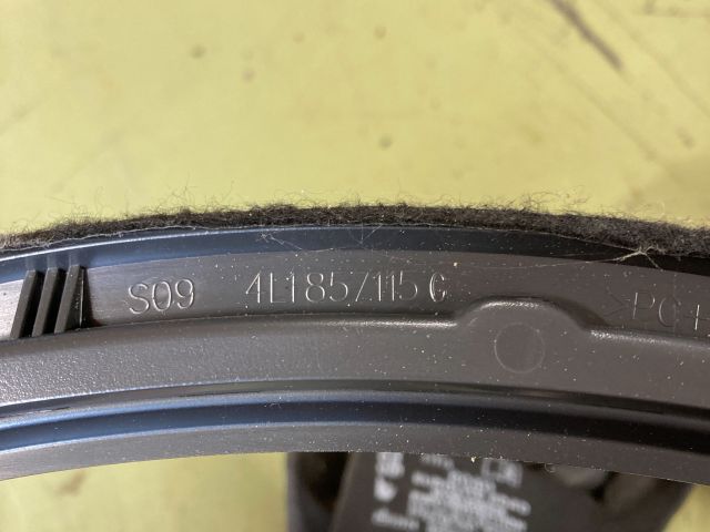 bontott AUDI Q7 Kilométeróra Keret