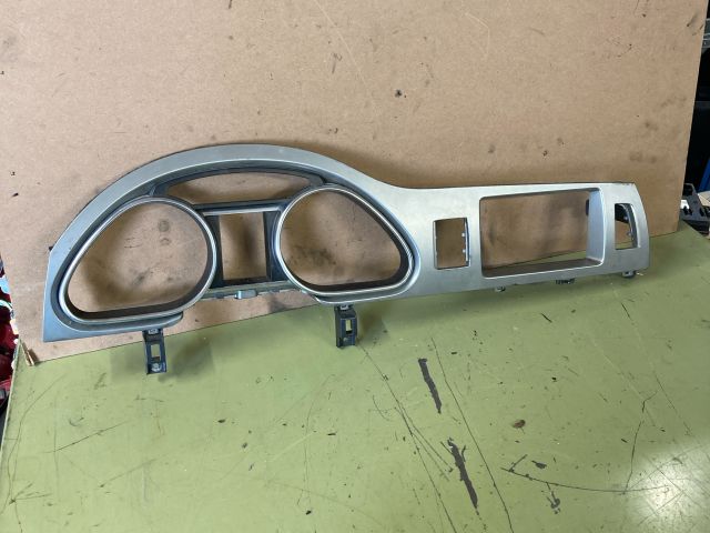 bontott AUDI Q7 Kilométeróra Keret