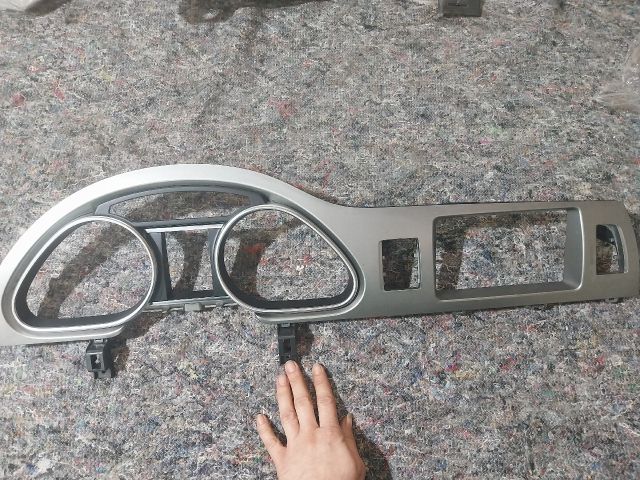 bontott AUDI Q7 Kilométeróra Keret