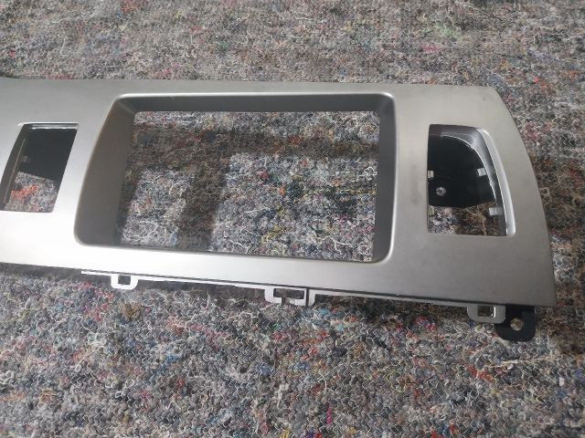 bontott AUDI Q7 Kilométeróra Keret