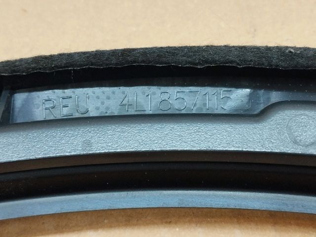 bontott AUDI Q7 Kilométeróra Keret