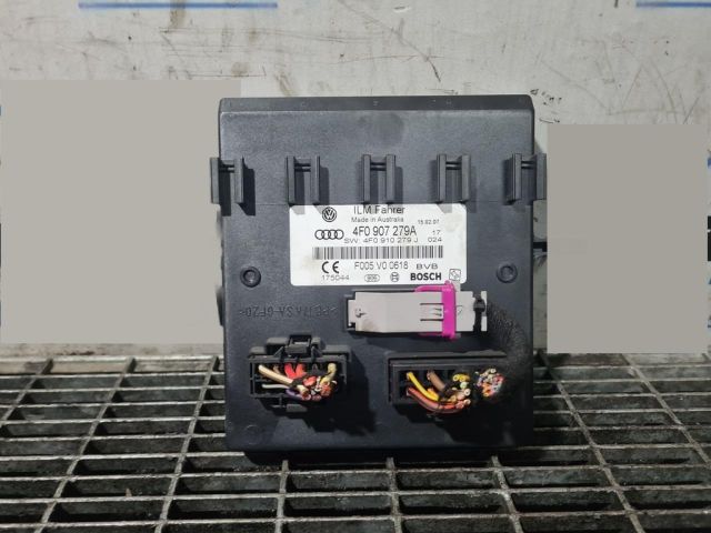 bontott AUDI Q7 Komfort Elektronika