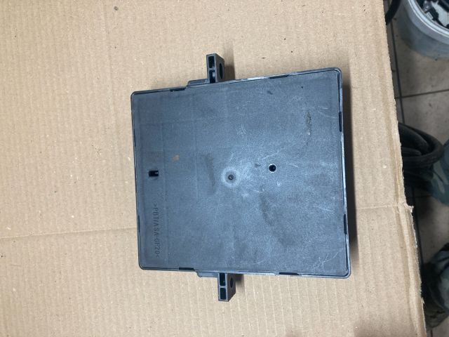 bontott AUDI Q7 Komfort Elektronika