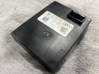 bontott AUDI Q7 Komfort Elektronika