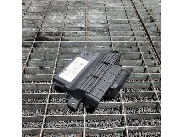 bontott AUDI Q7 Komfort Elektronika