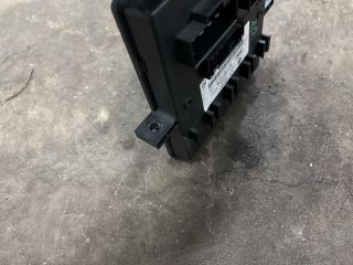 bontott AUDI Q7 Komfort Elektronika