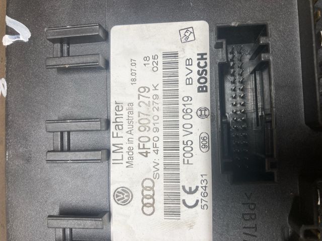 bontott AUDI Q7 Komfort Elektronika