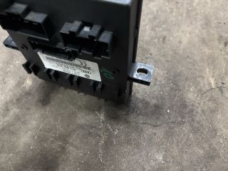 bontott AUDI Q7 Komfort Elektronika