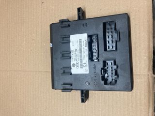 bontott AUDI Q7 Komfort Elektronika