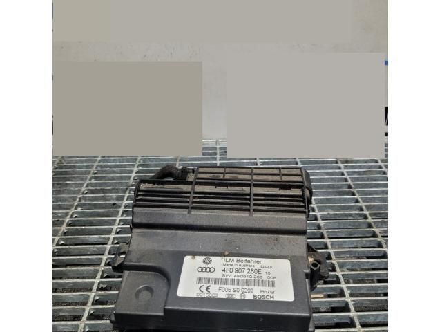 bontott AUDI Q7 Komfort Elektronika