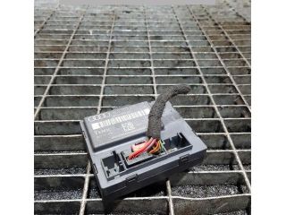 bontott AUDI Q7 Komfort Elektronika