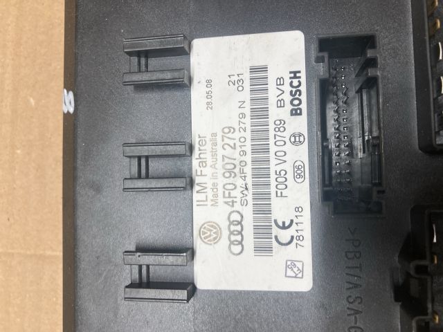 bontott AUDI Q7 Komfort Elektronika