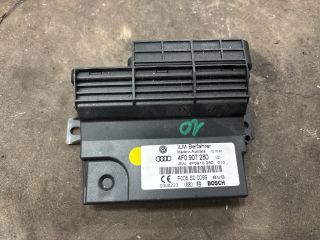 bontott AUDI Q7 Komfort Elektronika