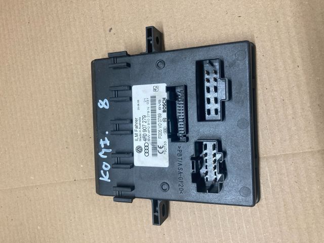 bontott AUDI Q7 Komfort Elektronika