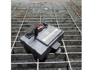 bontott AUDI Q7 Komfort Elektronika