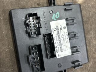 bontott AUDI Q7 Komfort Elektronika