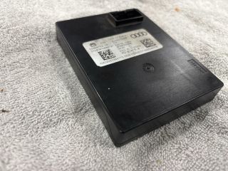 bontott AUDI Q7 Komfort Elektronika