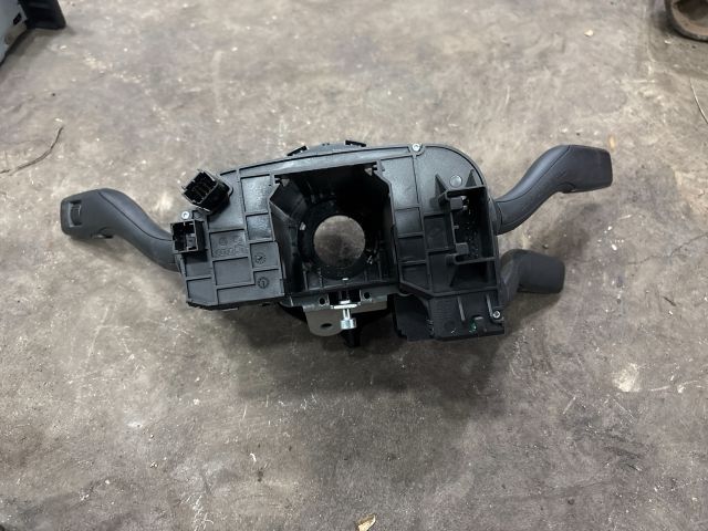 bontott AUDI Q7 Komplett Kormánykapcsoló (Bajuszkapcsoló)